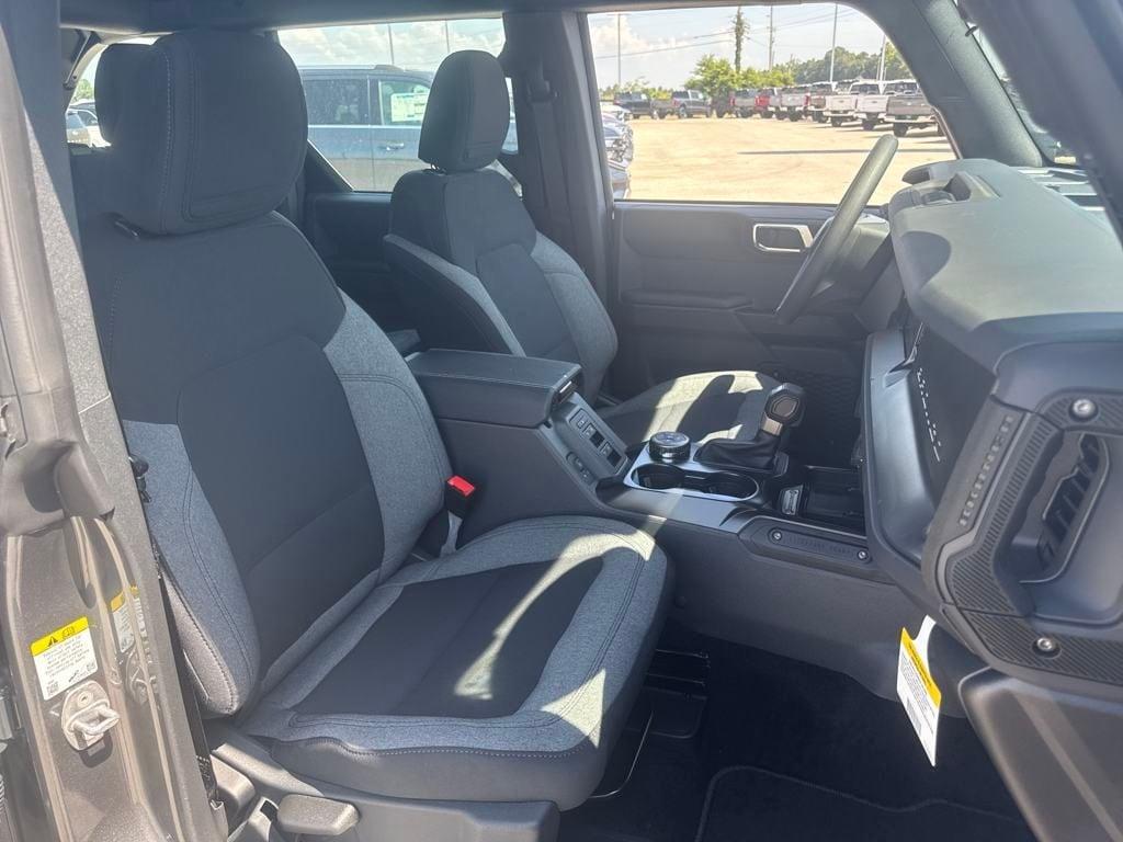 new 2025 Ford Bronco car, priced at $43,080