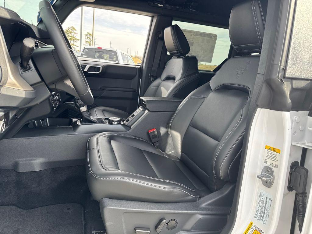 new 2025 Ford Bronco car, priced at $60,530
