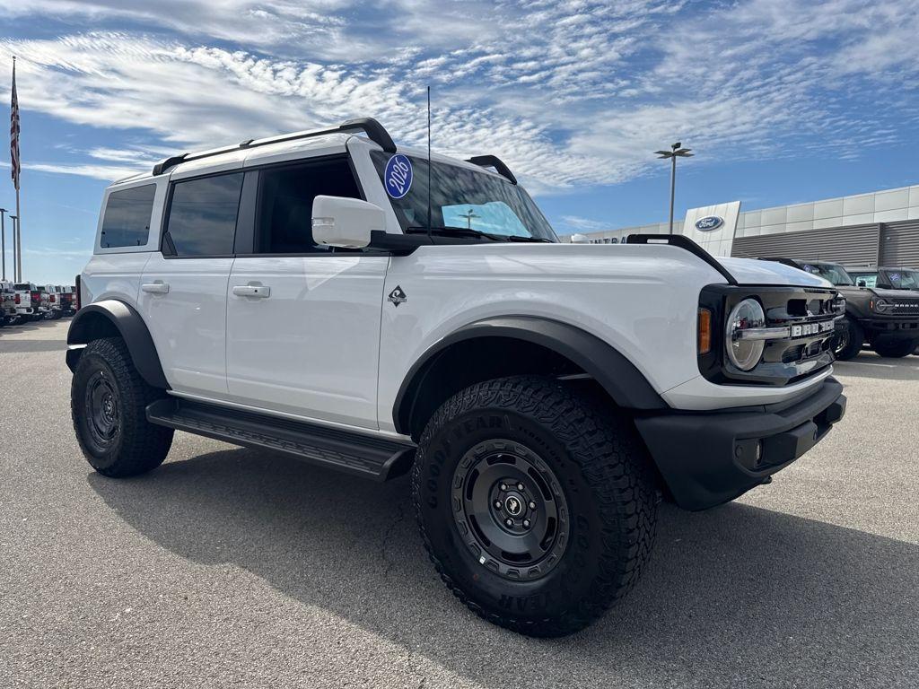 new 2025 Ford Bronco car, priced at $60,530