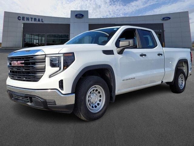 used 2023 GMC Sierra 1500 car, priced at $32,995