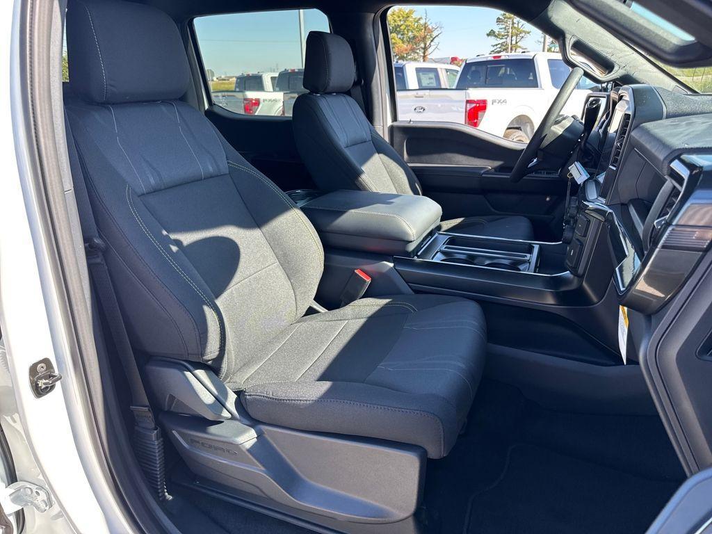 new 2025 Ford F-150 car, priced at $50,537