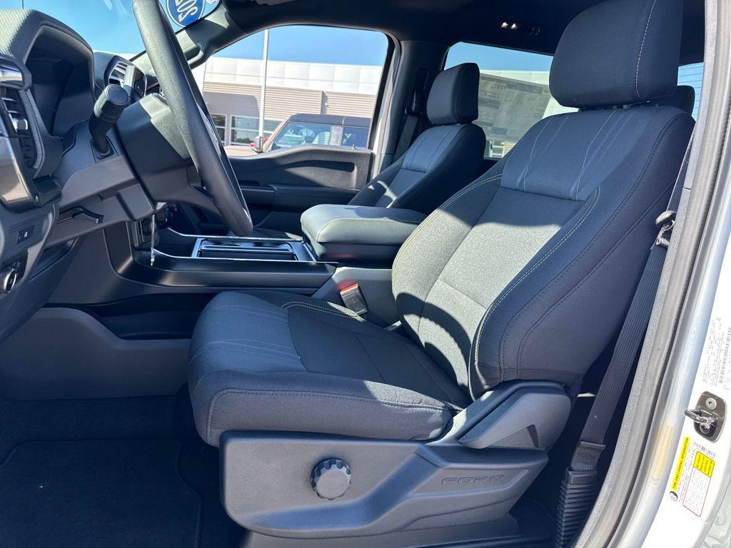 new 2025 Ford F-150 car, priced at $50,537
