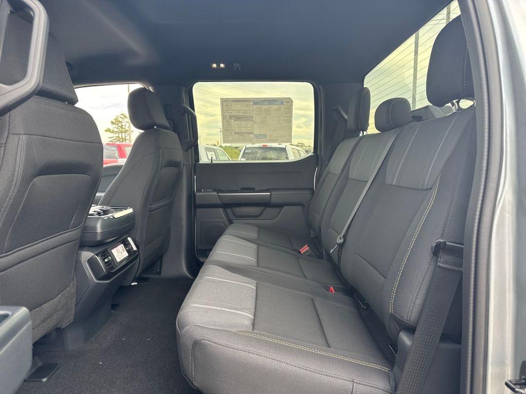 new 2025 Ford F-150 car, priced at $50,909