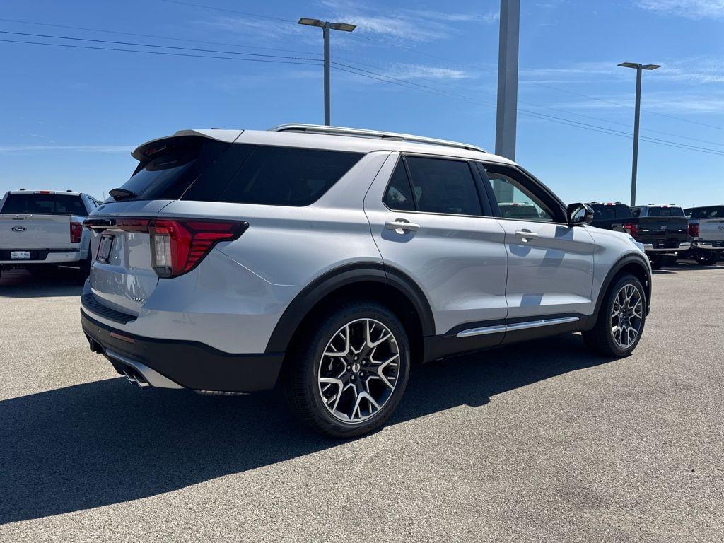 new 2025 Ford Explorer car, priced at $58,278