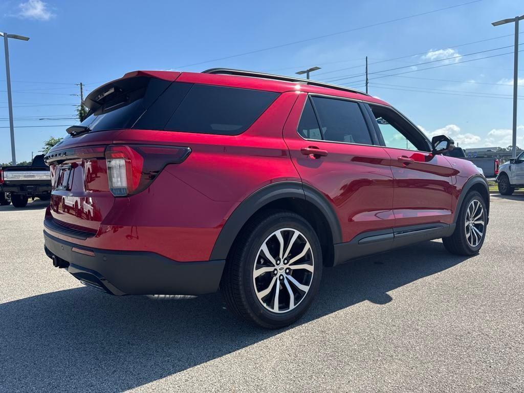 new 2025 Ford Explorer car, priced at $46,023