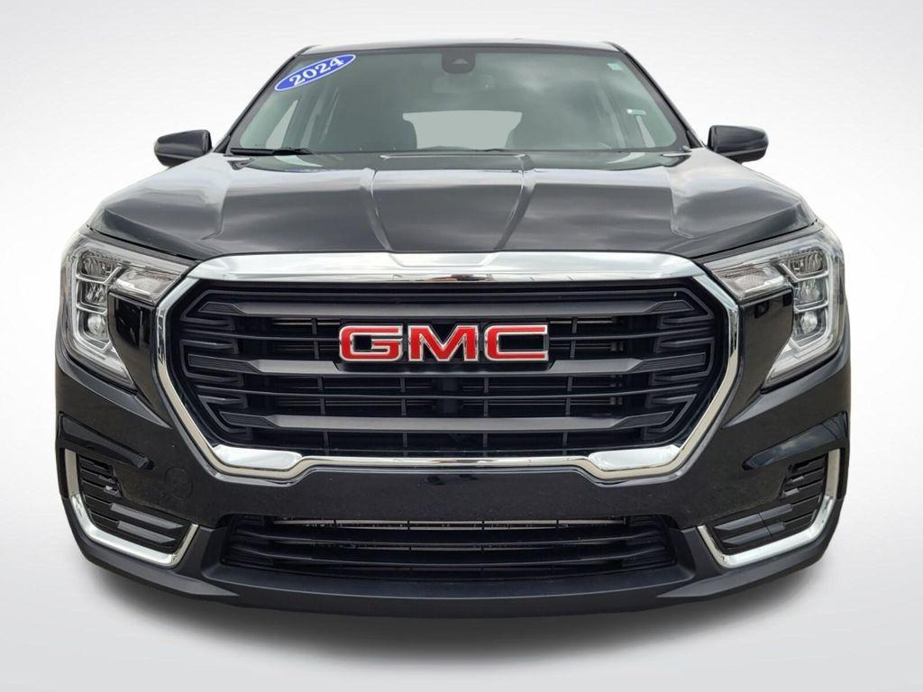used 2024 GMC Terrain car, priced at $21,422