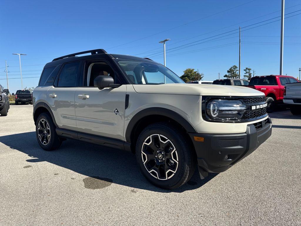 new 2025 Ford Bronco Sport car, priced at $39,363