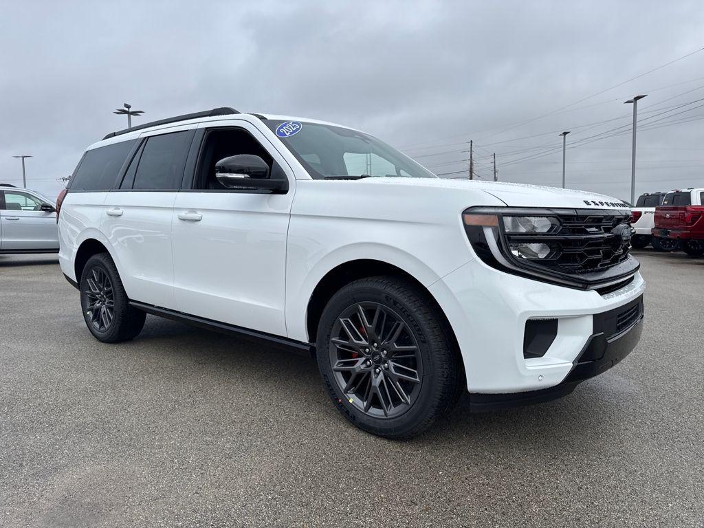 new 2025 Ford Expedition car, priced at $80,543