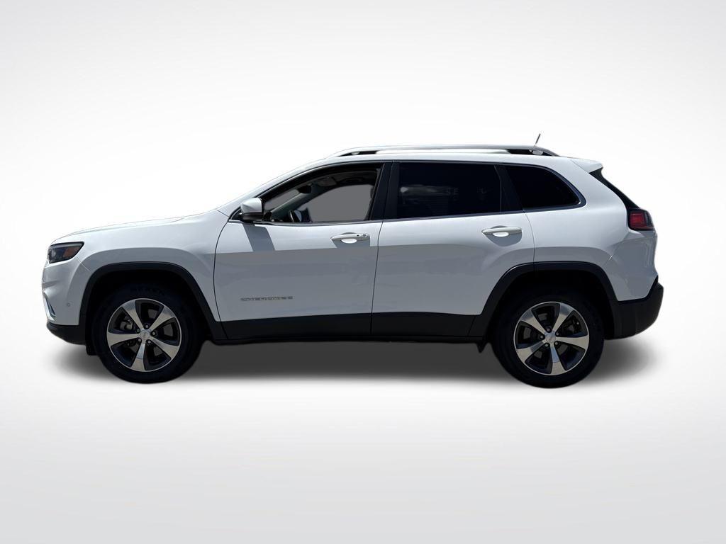 used 2019 Jeep Cherokee car, priced at $16,995