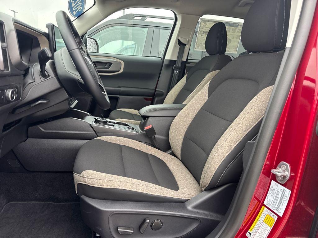 new 2025 Ford Bronco Sport car, priced at $33,070