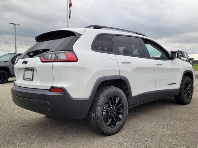 used 2023 Jeep Cherokee car, priced at $25,995