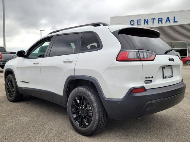 used 2023 Jeep Cherokee car, priced at $25,995