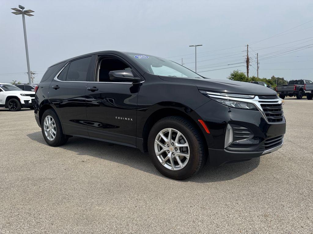used 2023 Chevrolet Equinox car, priced at $21,389