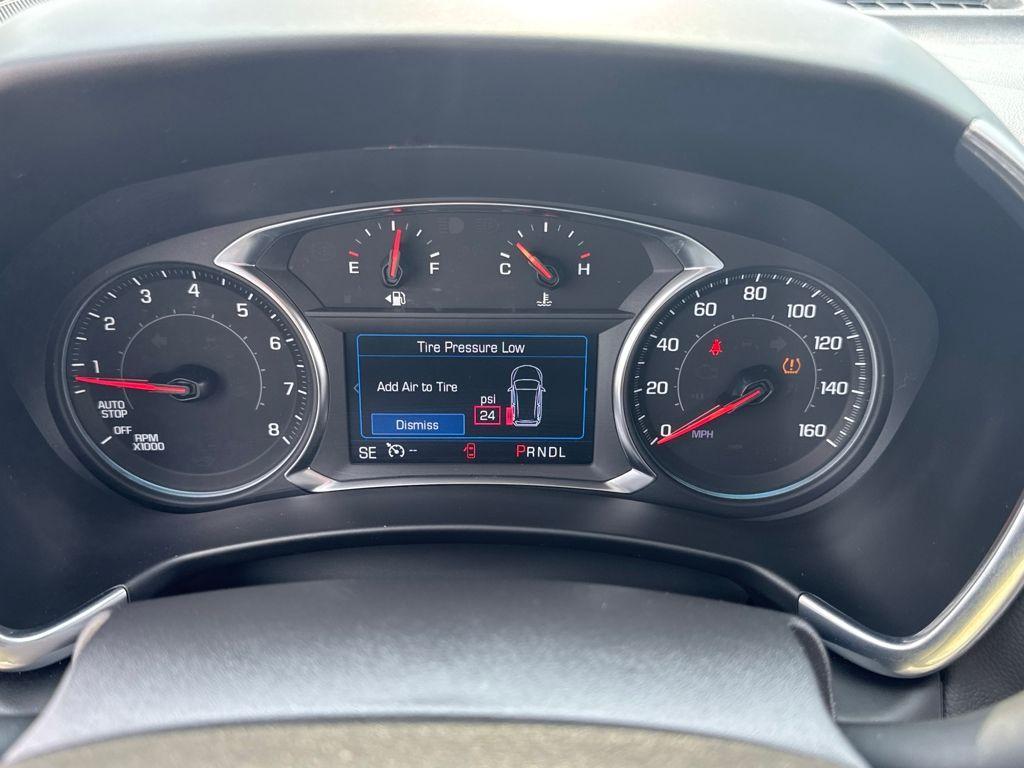 used 2023 Chevrolet Equinox car, priced at $21,389