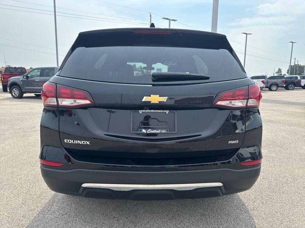 used 2023 Chevrolet Equinox car, priced at $21,389