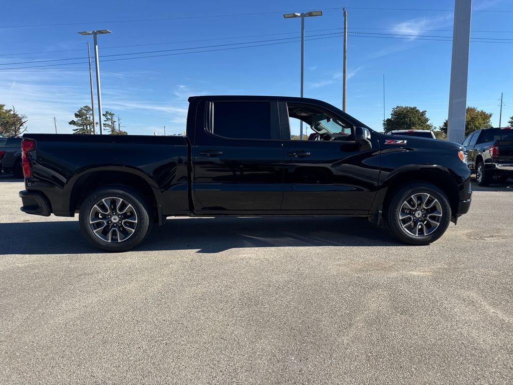 used 2022 Chevrolet Silverado 1500 car, priced at $41,897