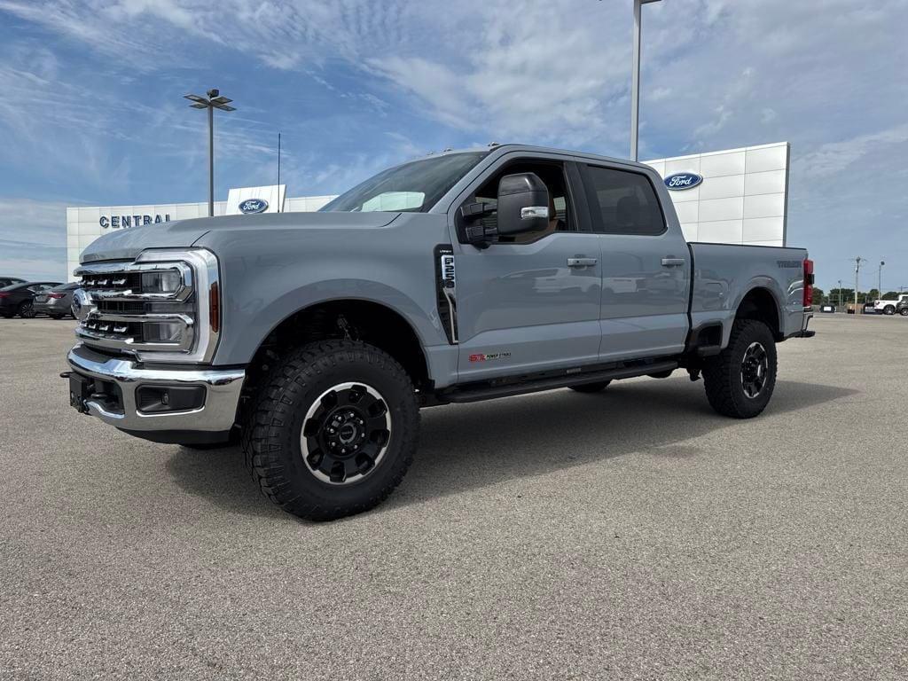 new 2025 Ford F-250 car, priced at $80,676