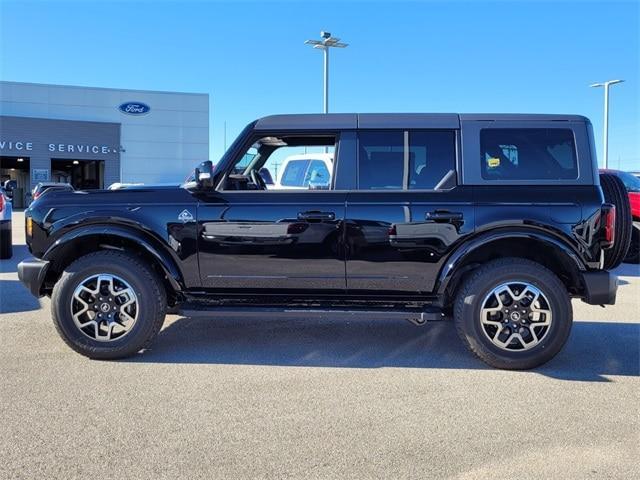 new 2024 Ford Bronco car, priced at $54,034