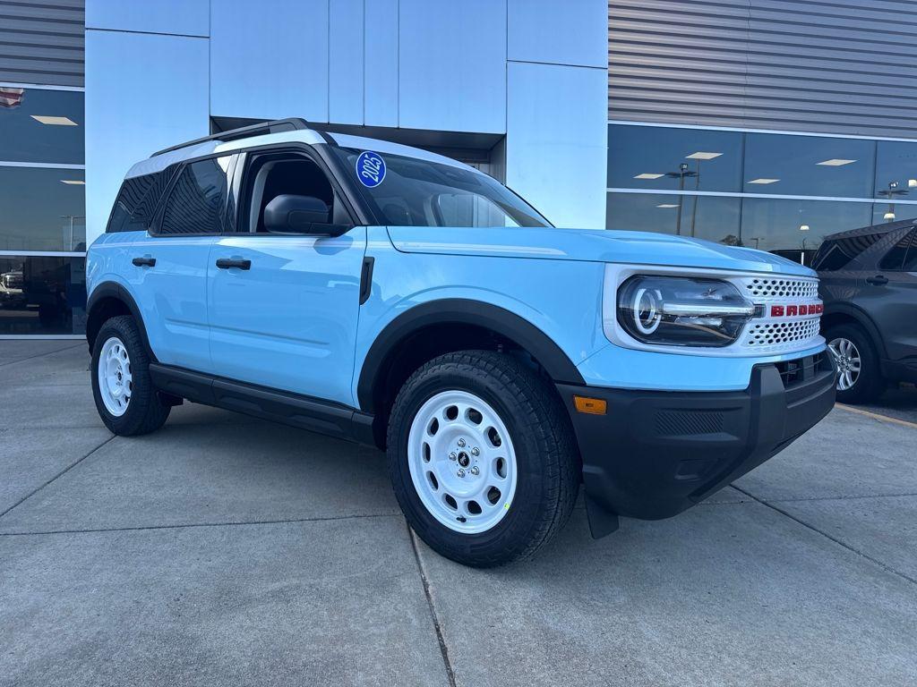 new 2025 Ford Bronco Sport car, priced at $35,321