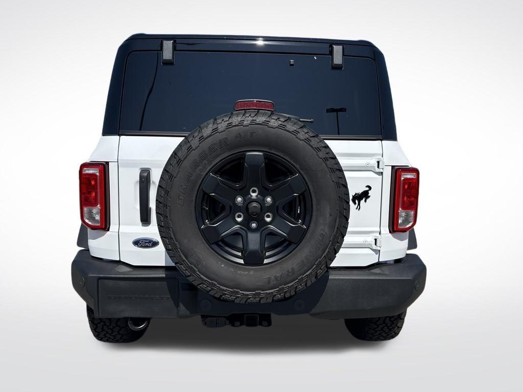 new 2025 Ford Bronco car, priced at $46,708