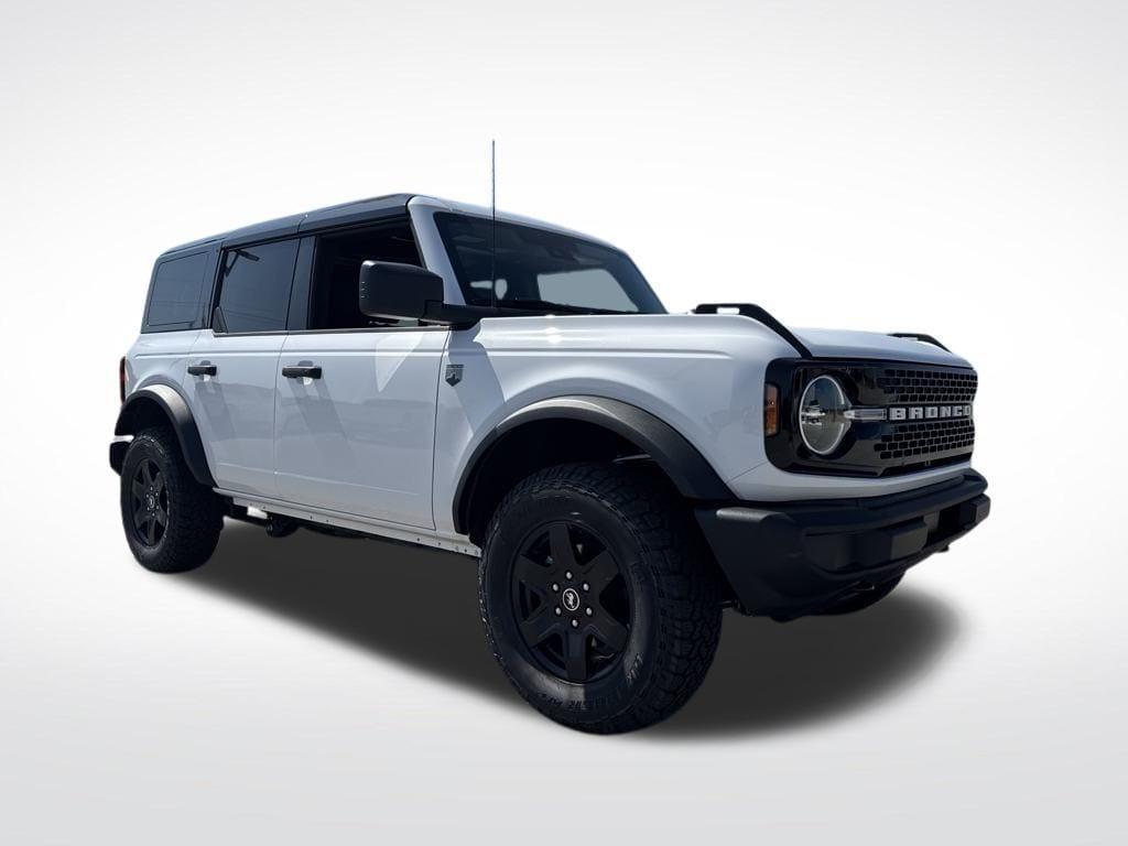 new 2025 Ford Bronco car, priced at $46,708