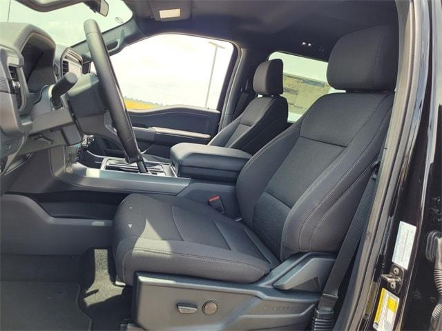 new 2025 Ford F-150 car, priced at $52,713