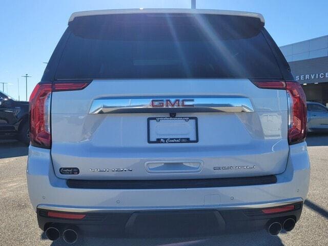 used 2022 GMC Yukon XL car, priced at $67,995