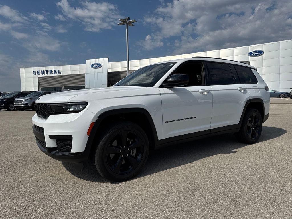 used 2023 Jeep Grand Cherokee L car, priced at $31,295