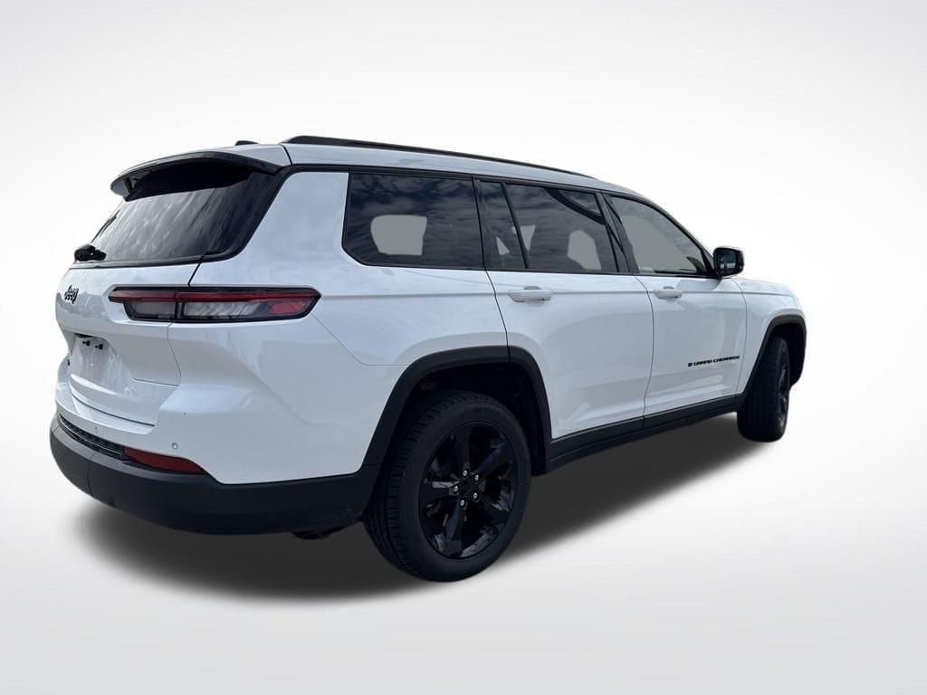 used 2023 Jeep Grand Cherokee L car, priced at $31,295