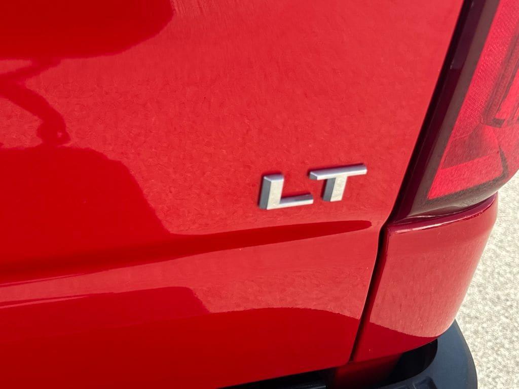 used 2022 Chevrolet Silverado 1500 Limited car, priced at $38,286