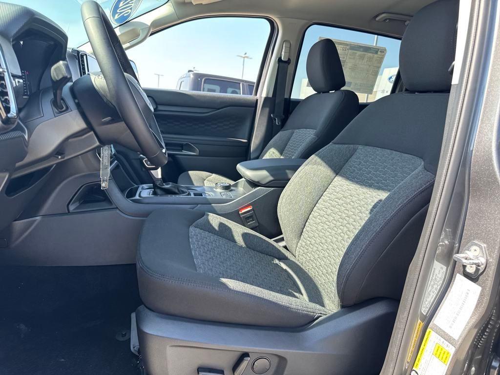 new 2025 Ford Ranger car, priced at $43,527