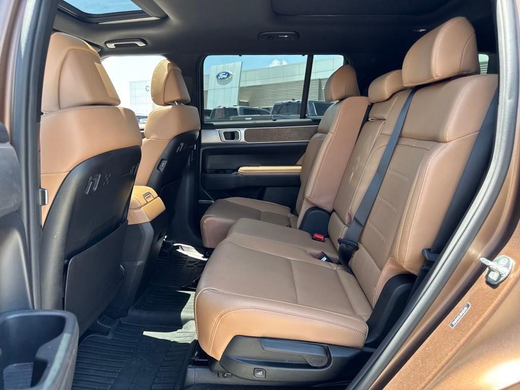 used 2024 Hyundai Santa Fe car, priced at $35,995