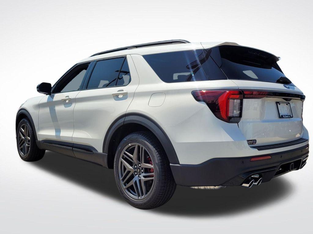 new 2025 Ford Explorer car, priced at $59,114