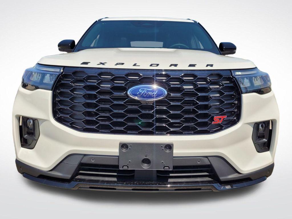 new 2025 Ford Explorer car, priced at $59,114