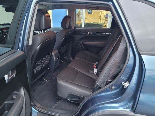 used 2014 Kia Sorento car, priced at $9,495