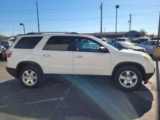 used 2012 GMC Acadia car, priced at $5,900