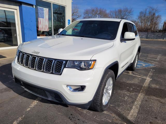 used 2017 Jeep Grand Cherokee car, priced at $13,700