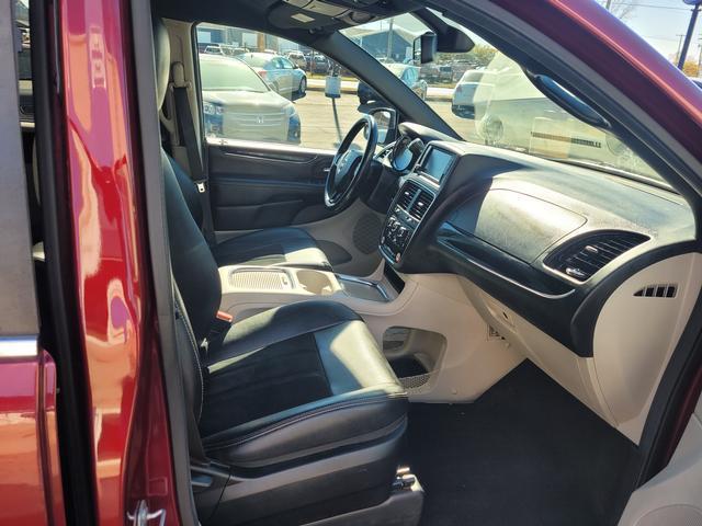 used 2018 Dodge Grand Caravan car, priced at $11,499
