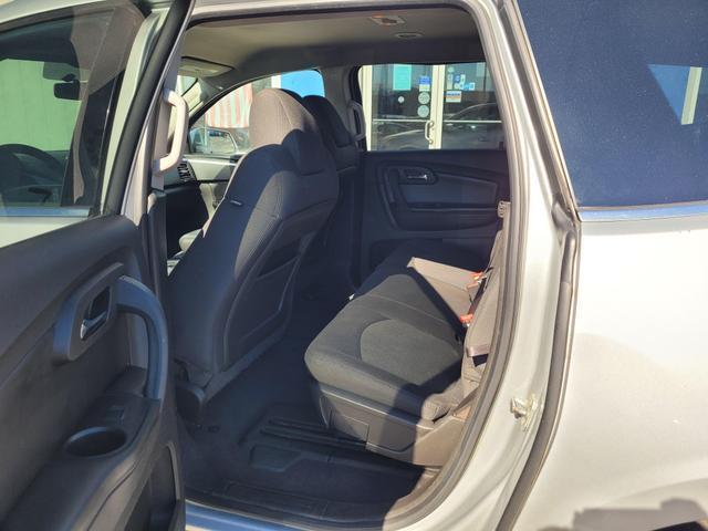 used 2012 Chevrolet Traverse car, priced at $6,500