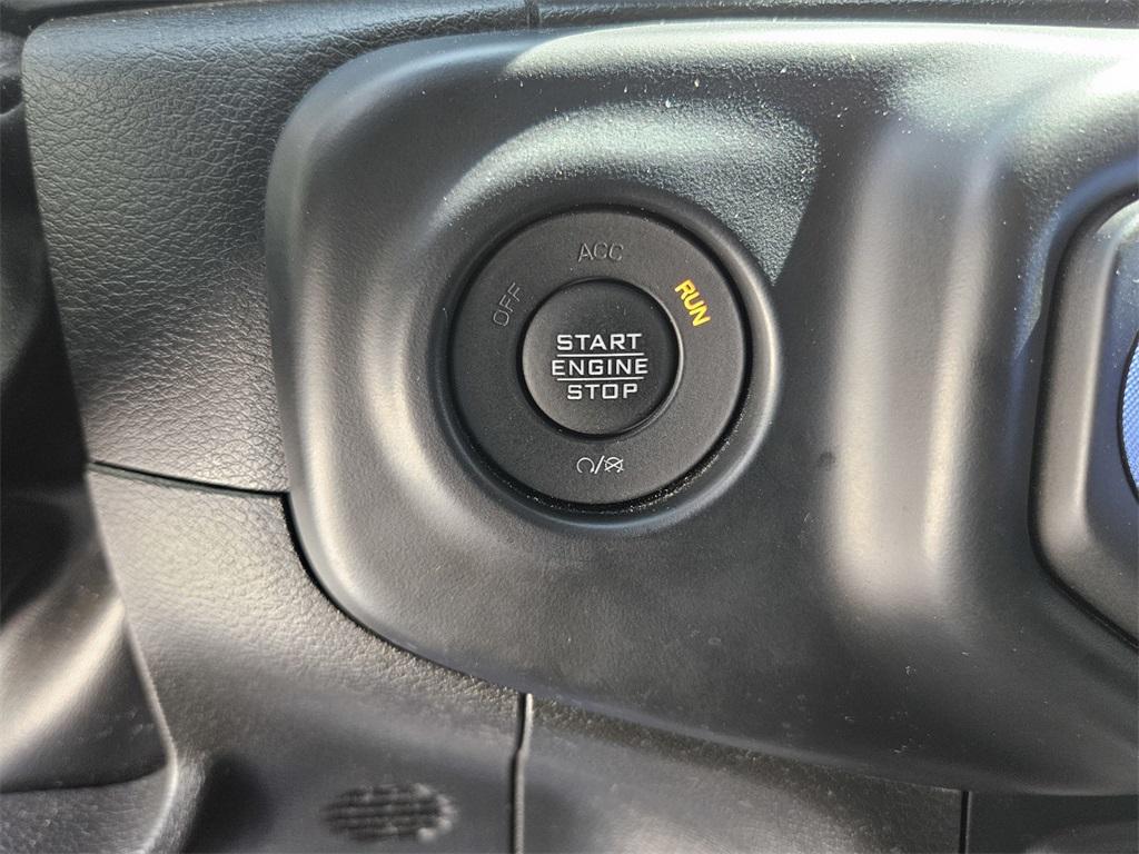 used 2022 Jeep Gladiator car, priced at $33,791