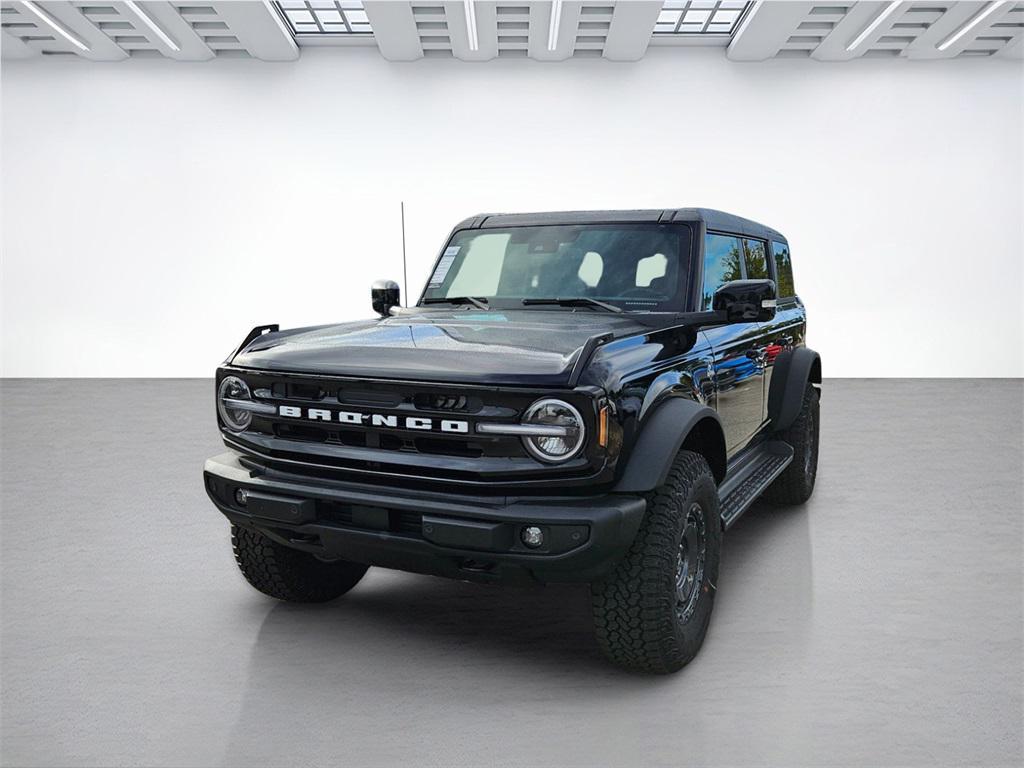 new 2025 Ford Bronco car, priced at $61,605