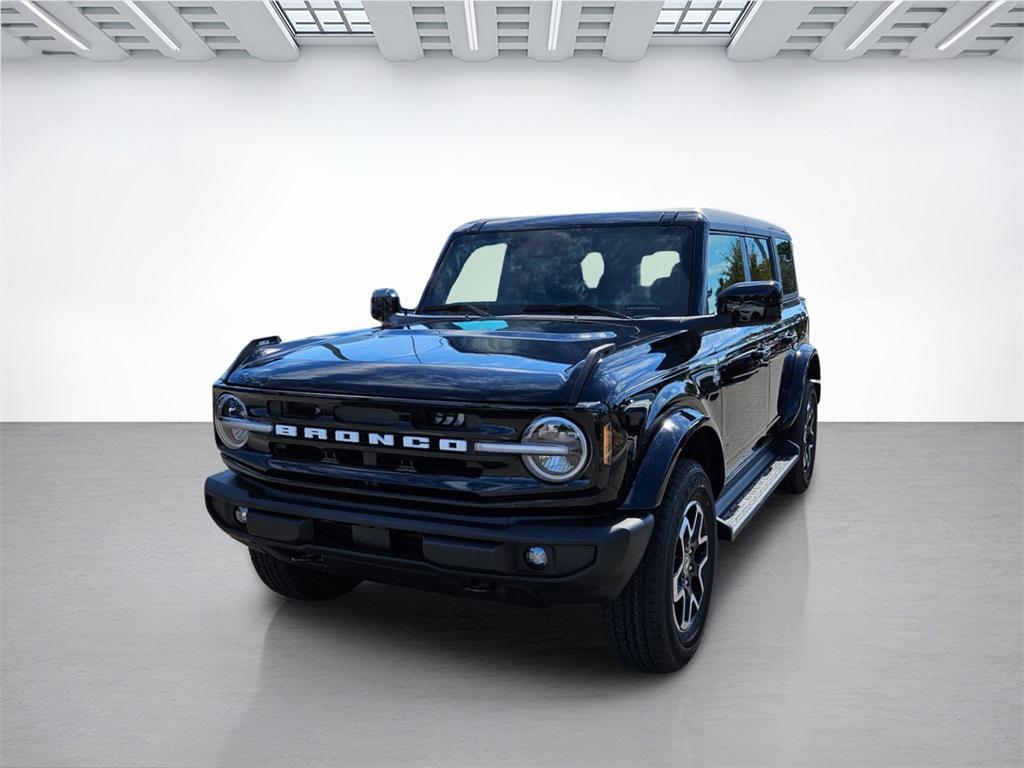 new 2025 Ford Bronco car, priced at $51,630