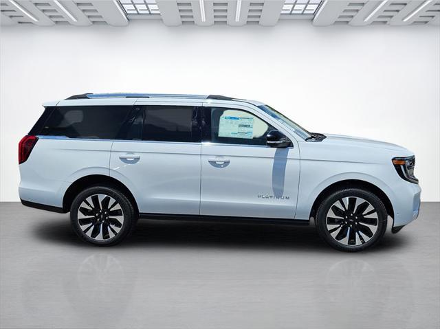 new 2025 Ford Expedition car, priced at $80,475