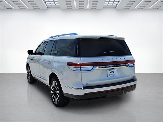 used 2022 Lincoln Navigator car, priced at $59,481
