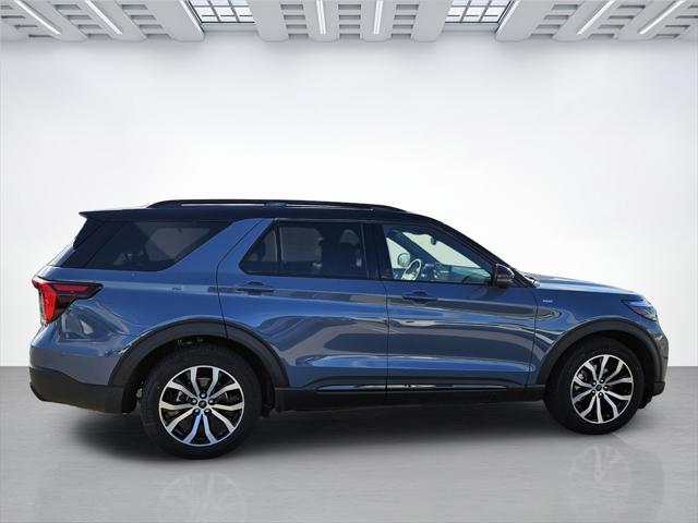 new 2025 Ford Explorer car, priced at $49,776