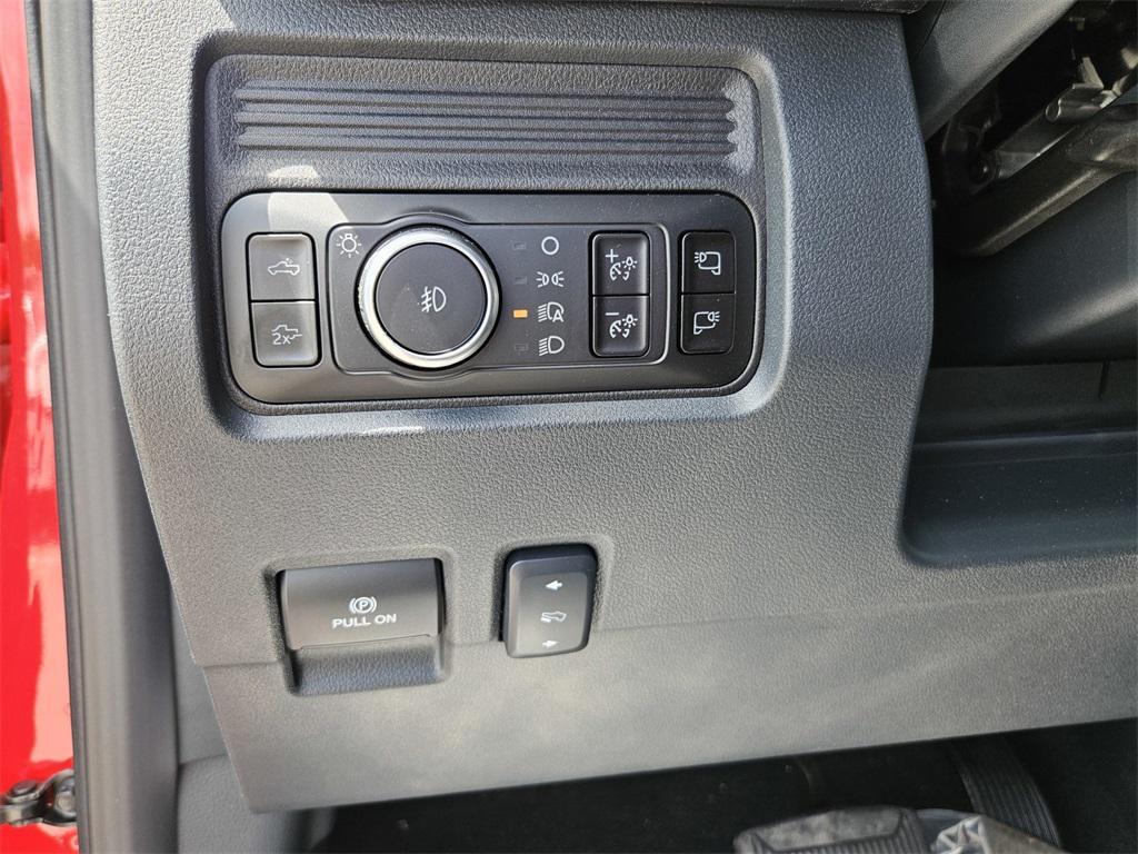 new 2025 Ford F-250 car, priced at $92,380