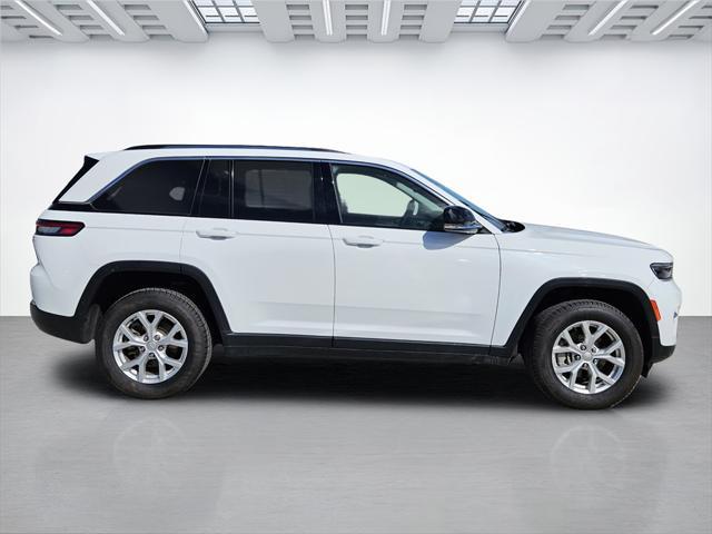 used 2023 Jeep Grand Cherokee car, priced at $27,621