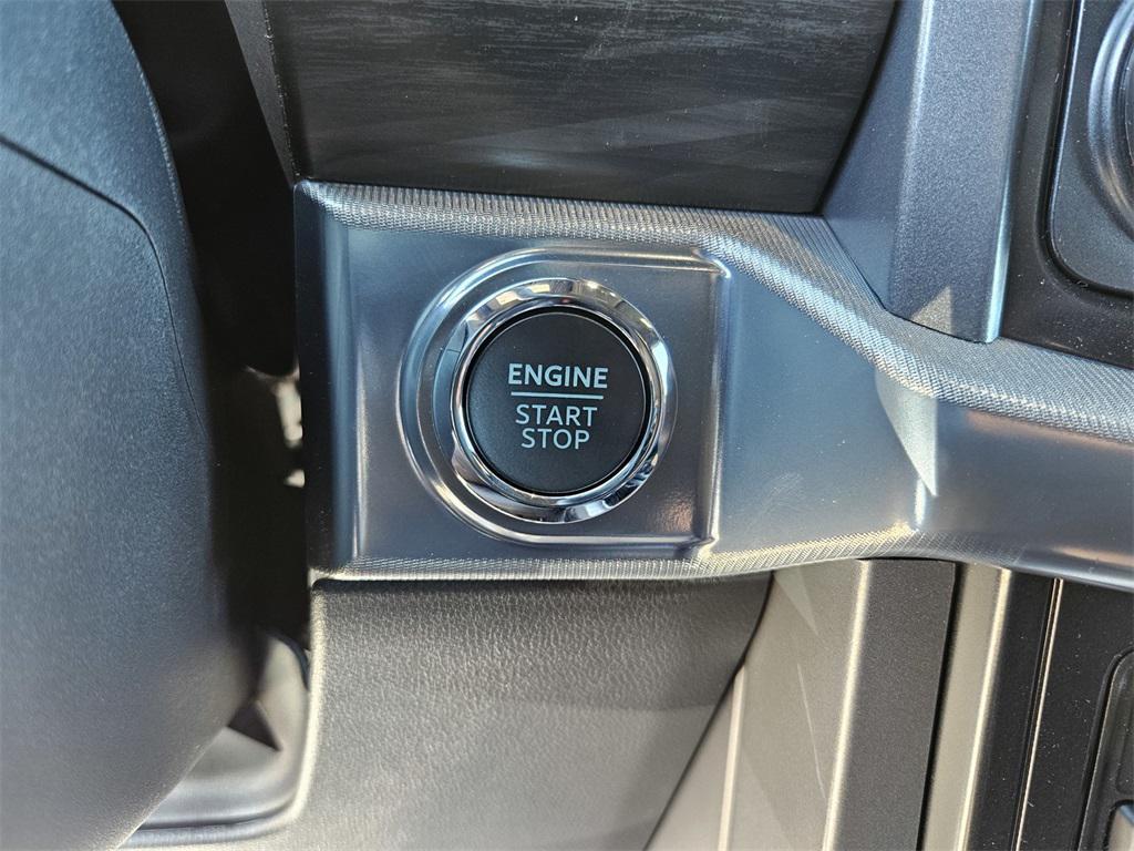 new 2025 Ford F-150 car, priced at $63,564