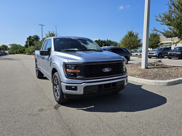 new 2024 Ford F-150 car, priced at $40,979