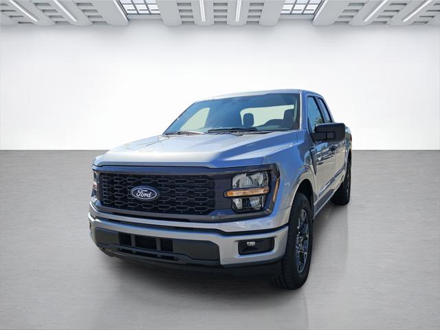 new 2024 Ford F-150 car, priced at $40,979